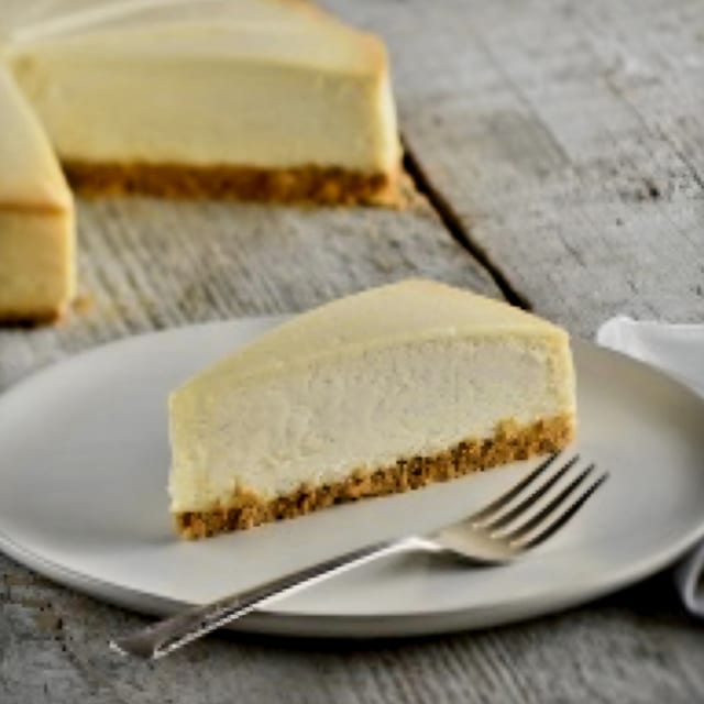 Traditional N.Y cheesecake.