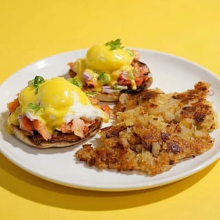 Classic Benedict Breakfast